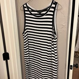 Banana Republic M striped tunic style top